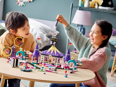 LEGO Magische kermisachtbaan (41685)