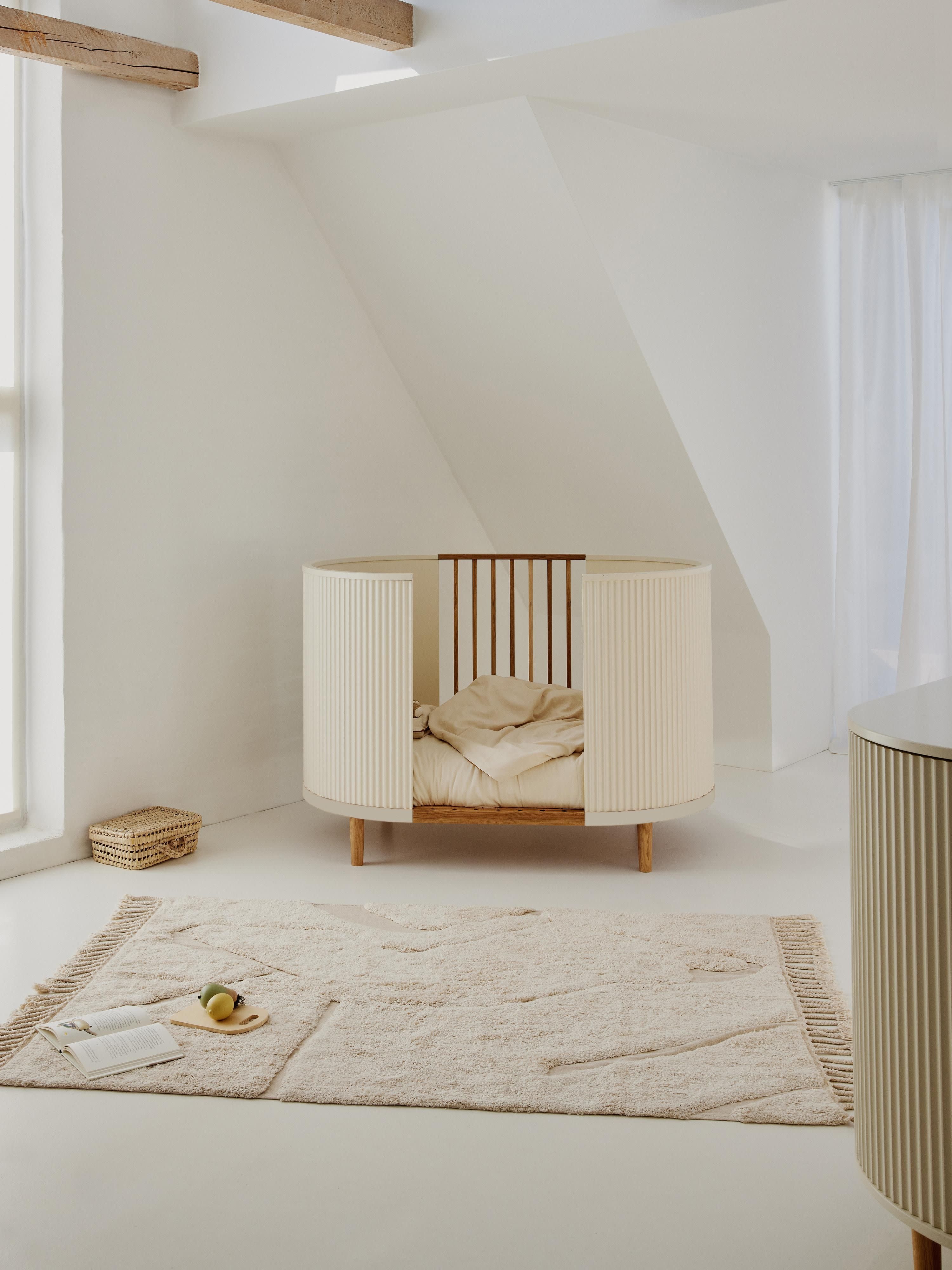 In hoogte verstelbaar babybedje Kai, handgemaakt, 70 x 120 cm