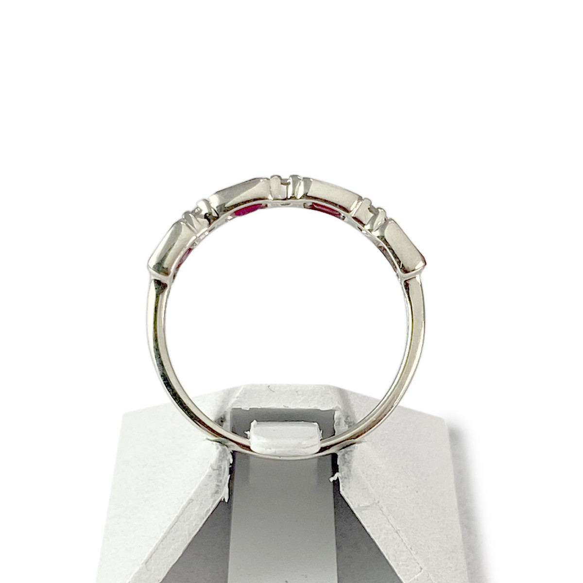Bague d'occasion or 375 blanc rubis et diamants