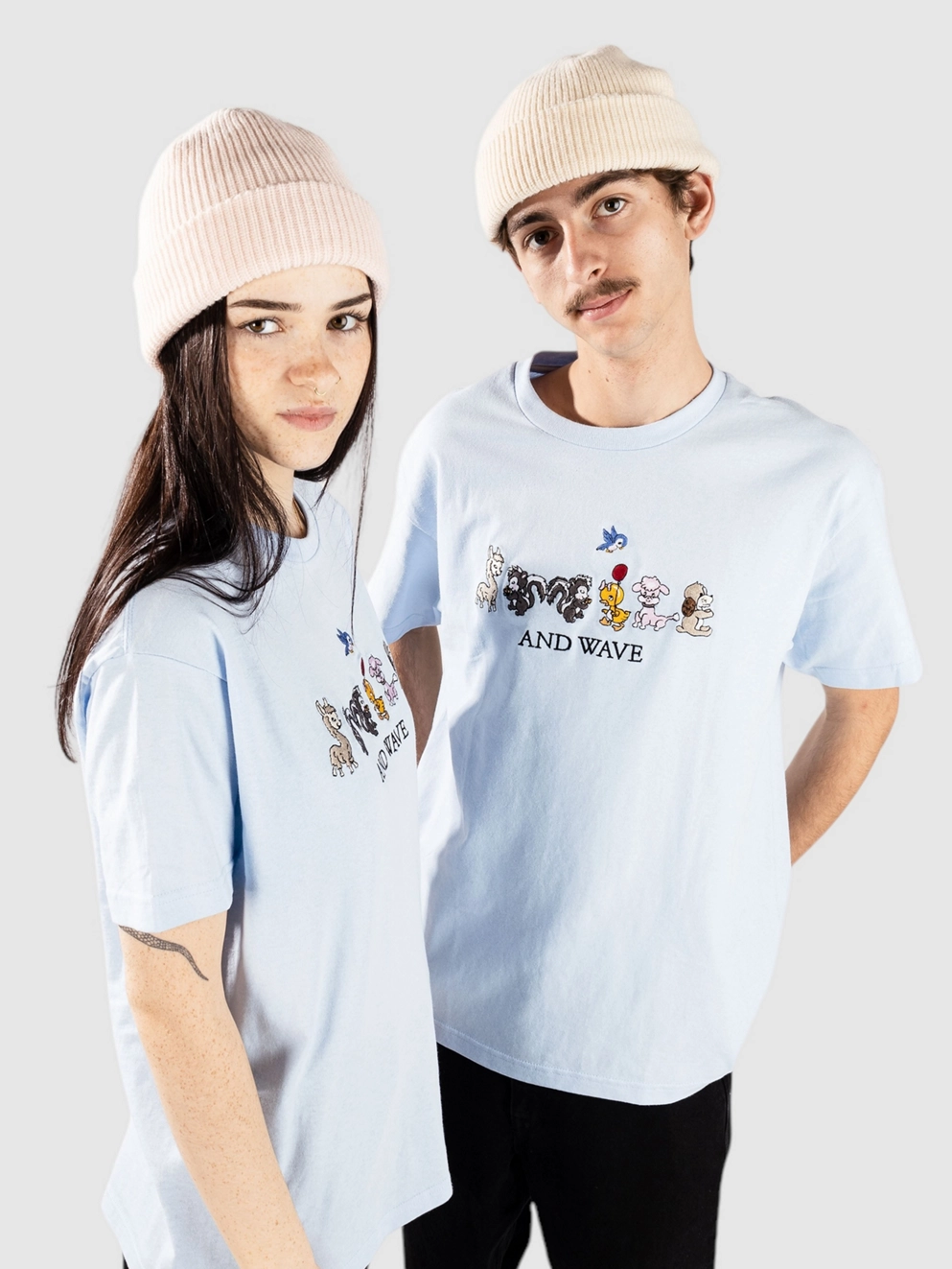 Smile And Wave Barnyard T-Shirt sky blue