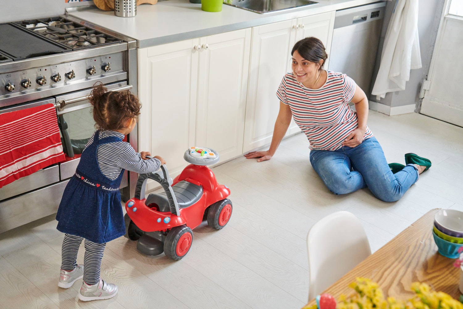 Chicco Lauflernhilfe »2in1 Lauflernhilfe und Rutscher Billy« teilweise aus recyceltem Material; Made in Europe