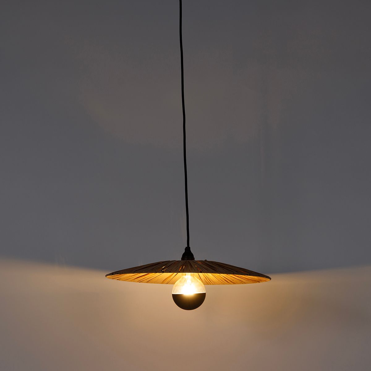 Landelijke hanglamp zwart met touw 45 cm - Leia