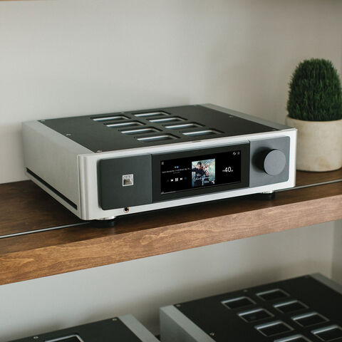 NAD M66 – high-end DAC-voorversterker met streaming