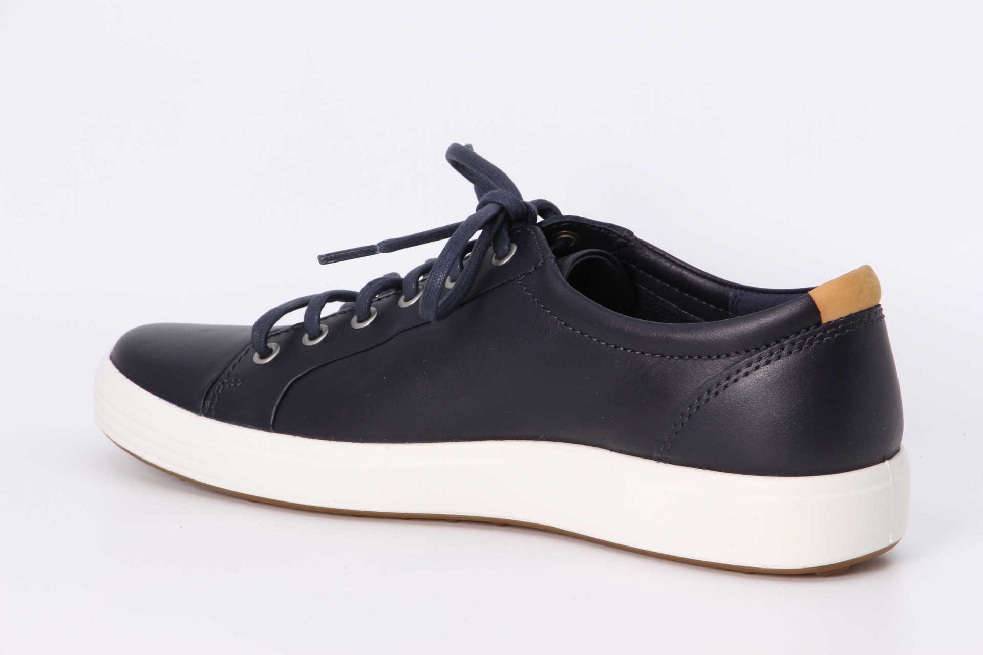 Ecco Soft 7 night sky