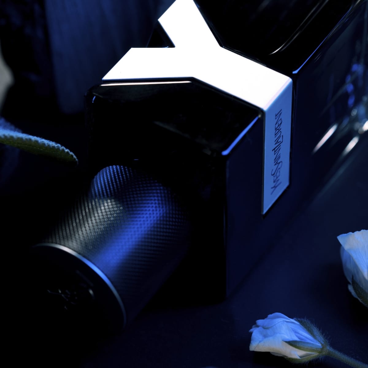 YVES SAINT LAURENT Y Eau de Parfum