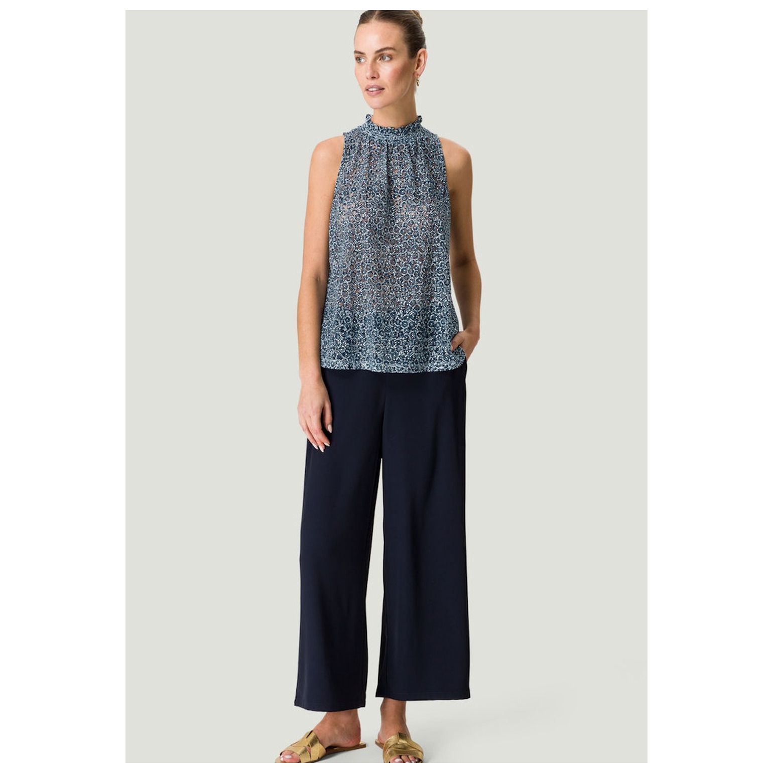 Zero Zero T-Shirt/ Top