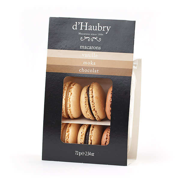 Coffret de 6 macarons assortis (vanille, moka, chocolat)
