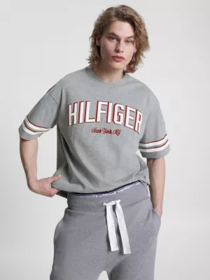 Camiseta de arquivo com listras contrastantes