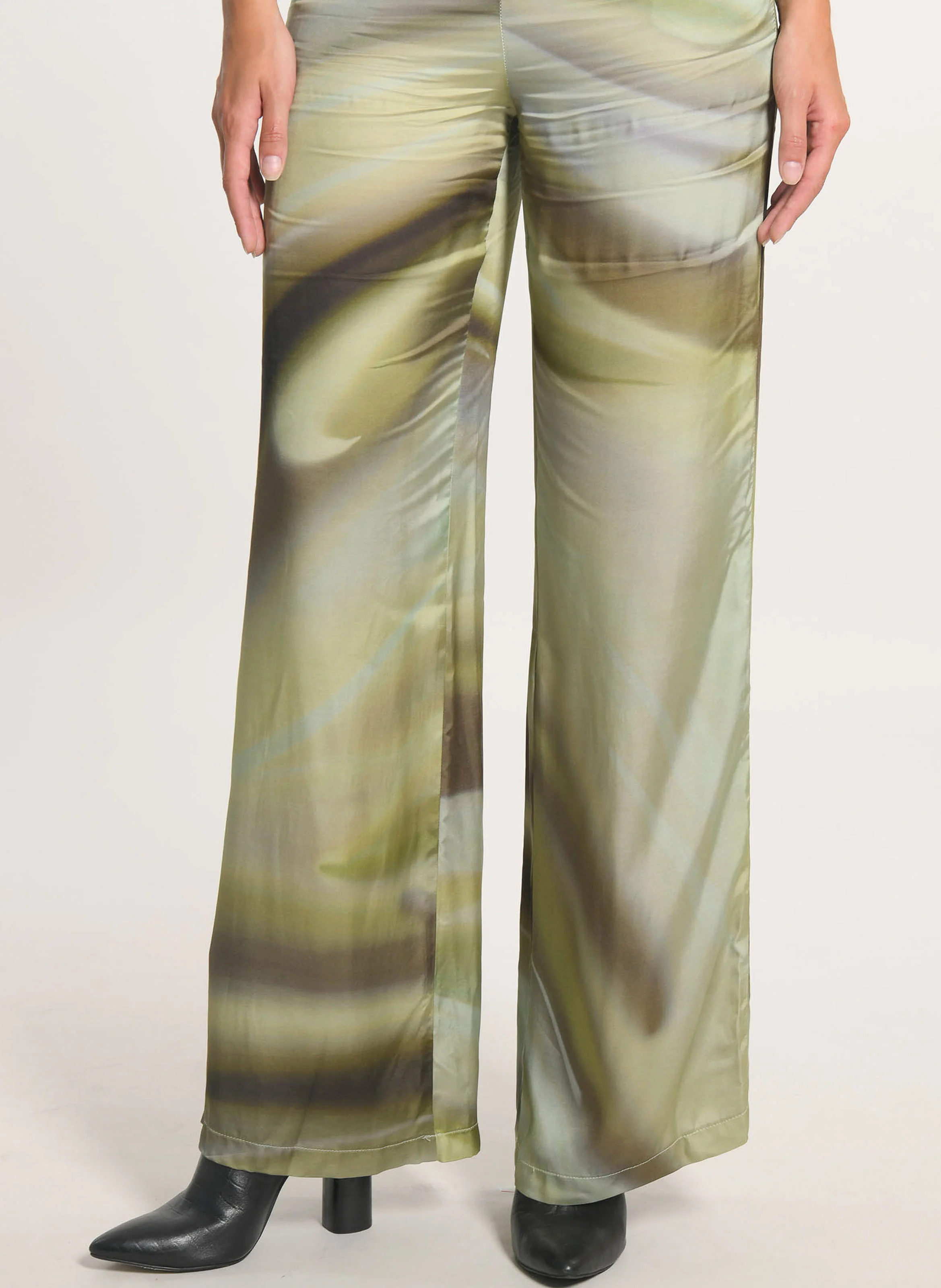 NIKITA - Pantalon large imprimé | Kaki