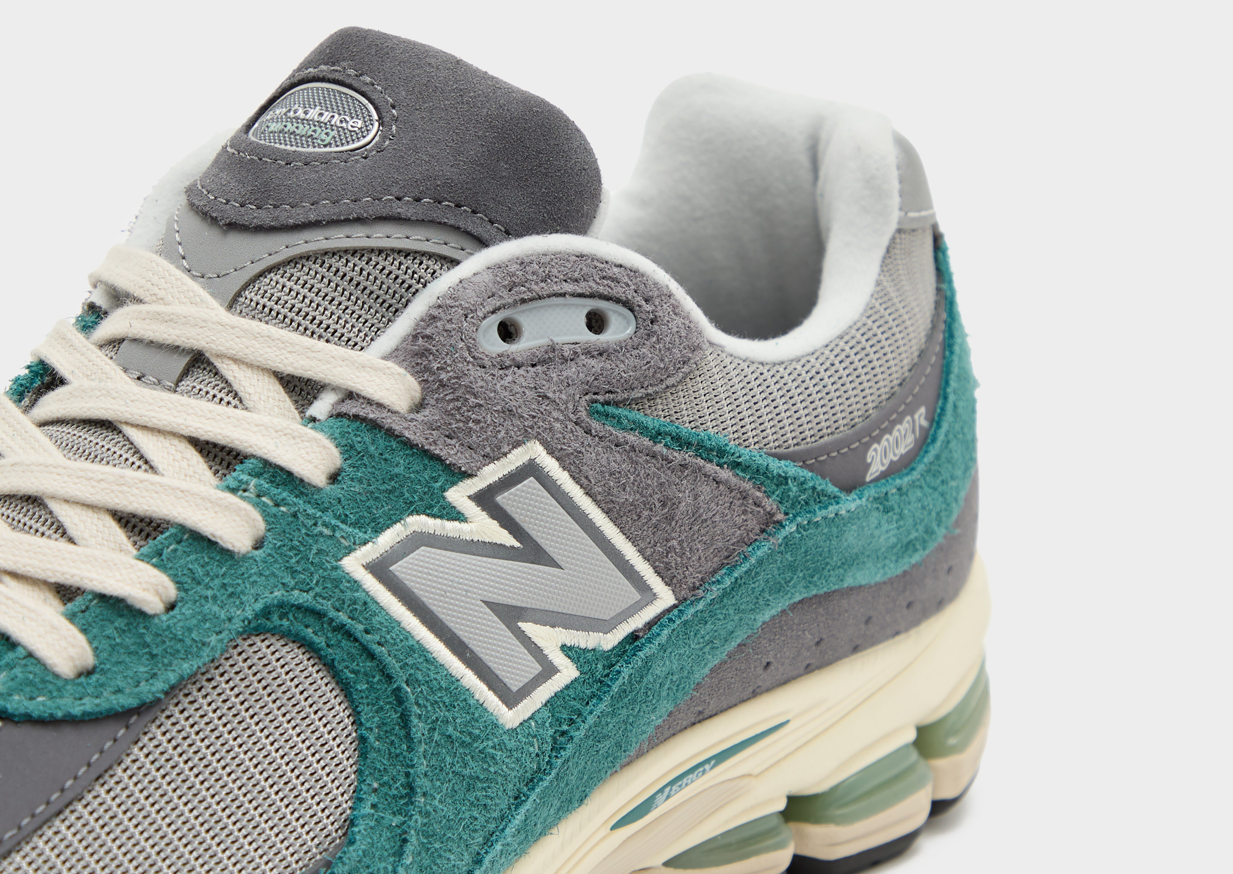 New Balance 2002R Homme