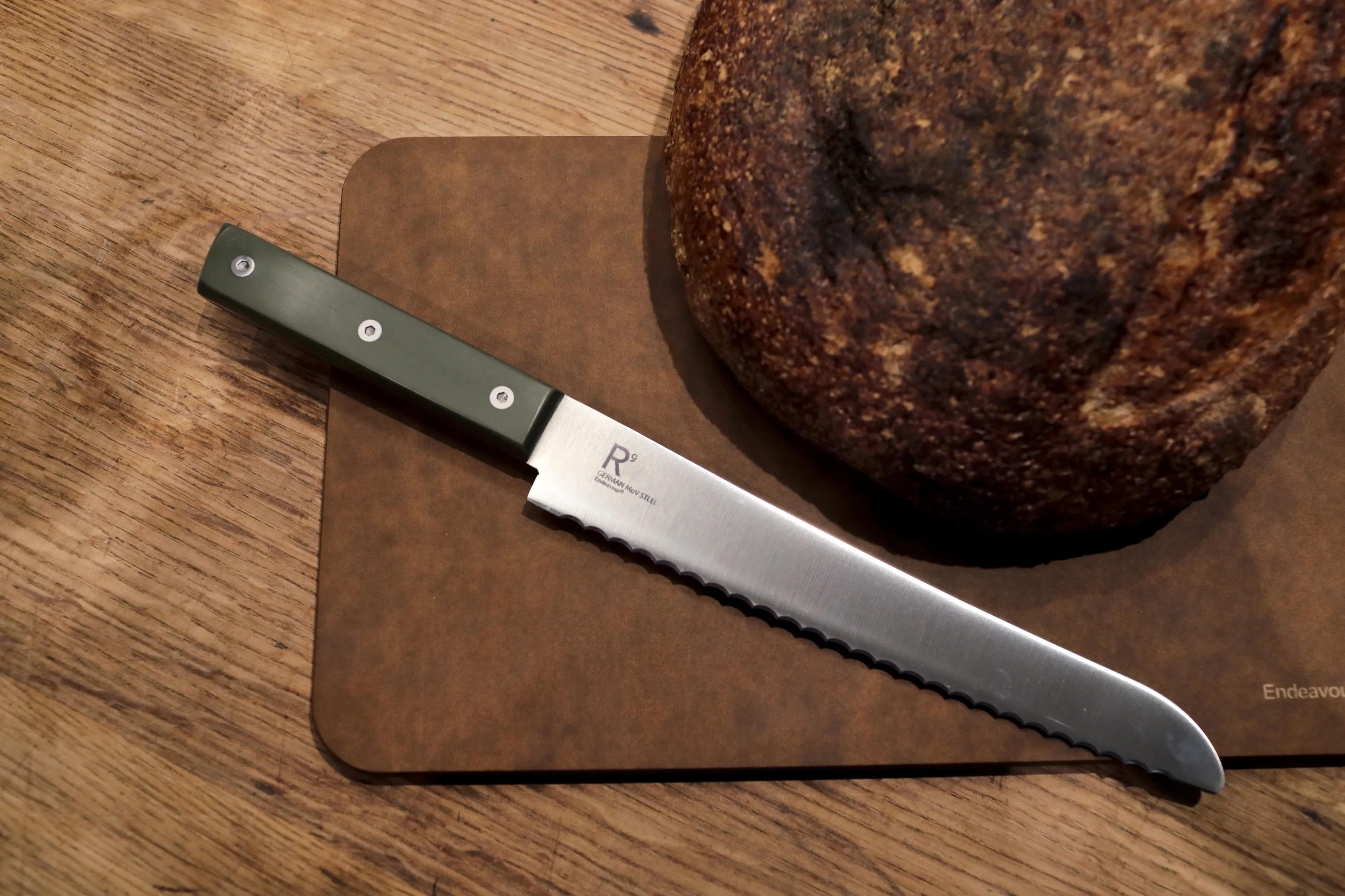 Endeavour Resolution Brødkniv