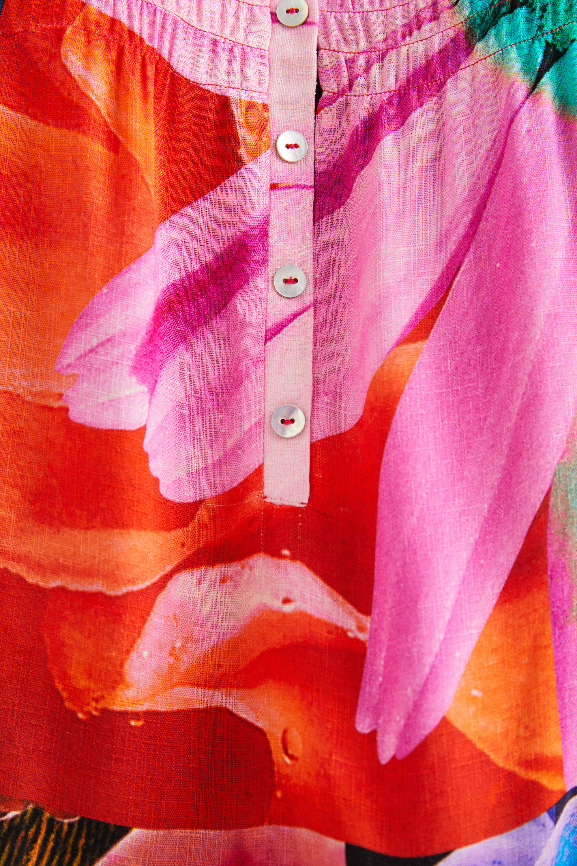 Blouse à fleurs M. Christian Lacroix