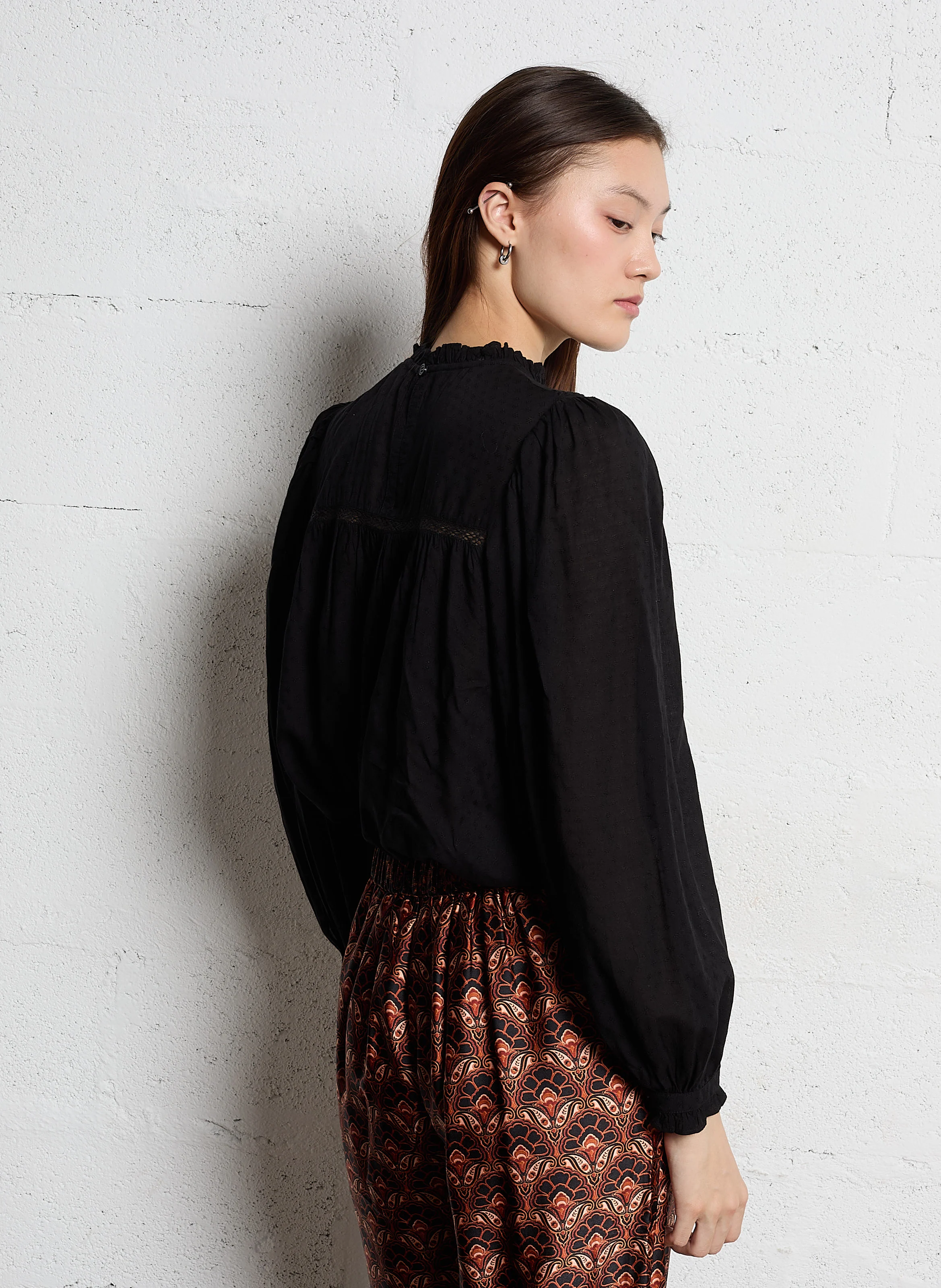 BIRSEN - Blouse droite à dentelle | Noir