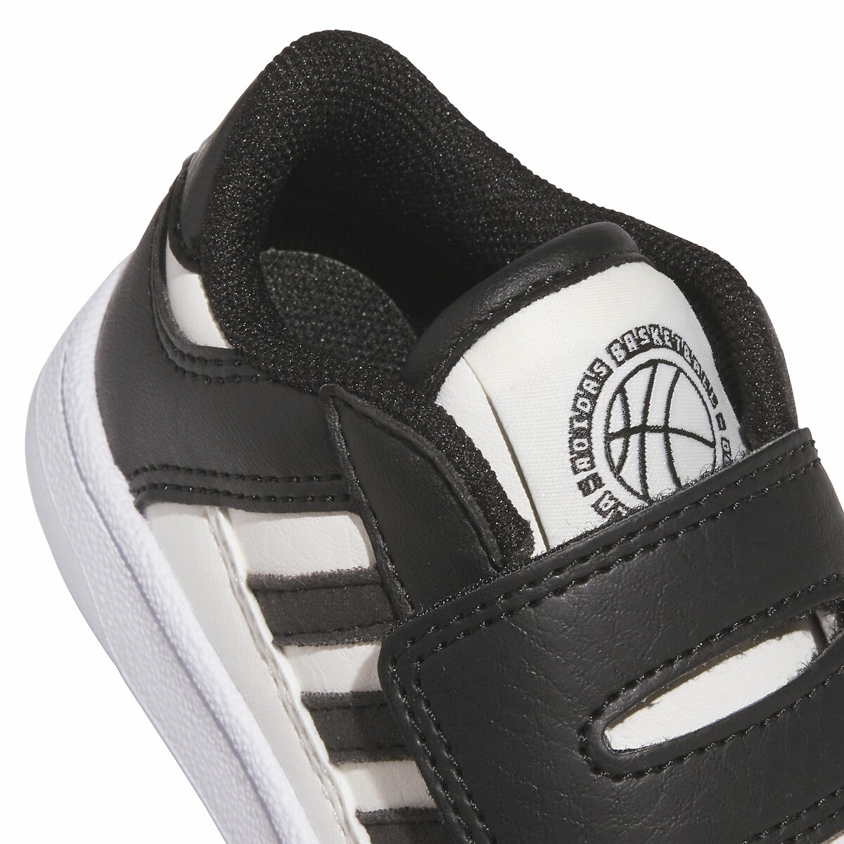 ADIDAS ROUPAS ESPORTIVAS<br>Tênis Rapid Court