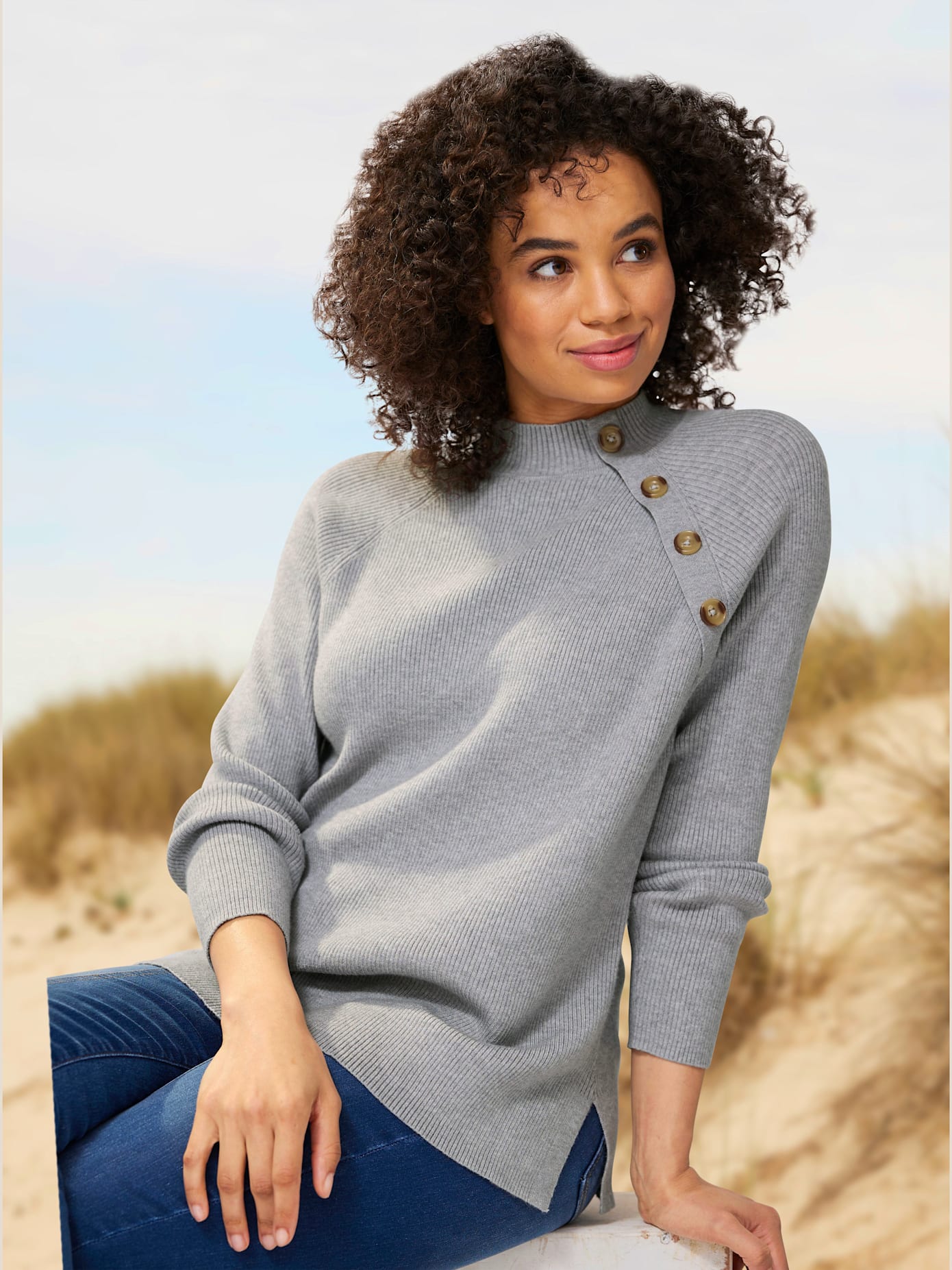 Pull boutons fantaisie