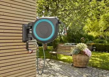 Gardena VÆGSLANGEBOKS ROLL-UP L TURKIS 30 MTR