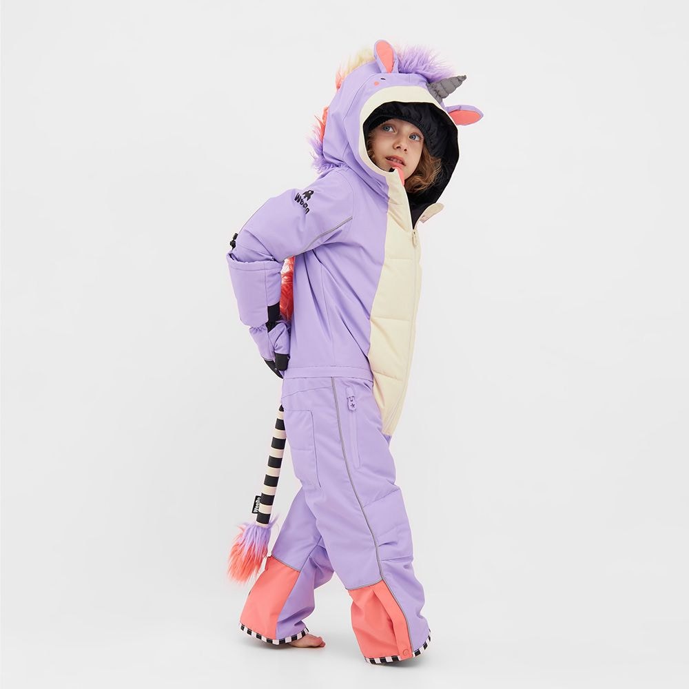 WeeDo Snowsuit Unido Lila Unicorn<br> Dressene barna elsker å kle på seg!