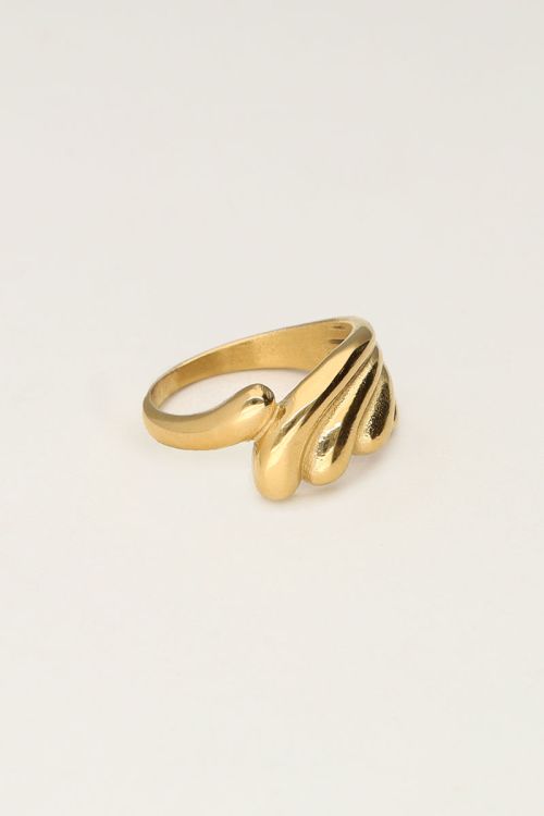 Statement ring met golf structuur