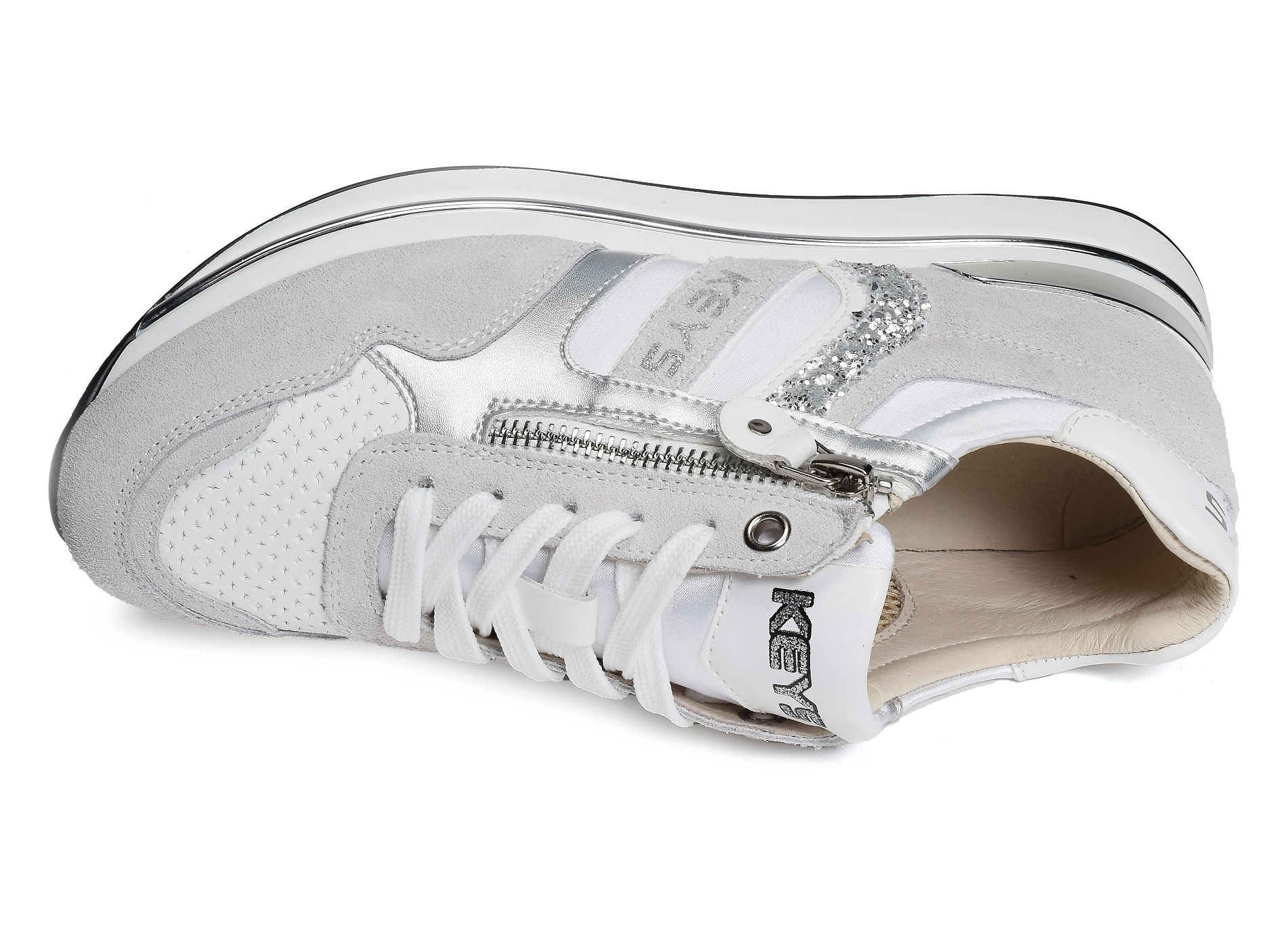 Flange blanc argent