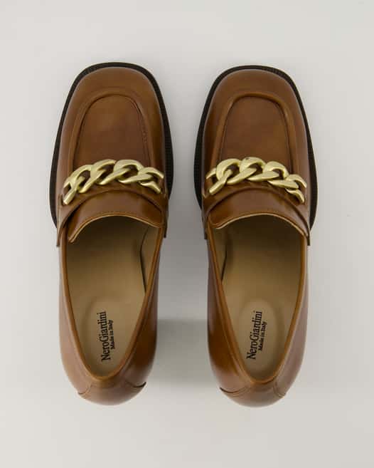 Nero Giardini I205060D Pumps in Braun