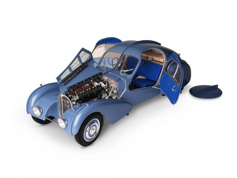 IXO Models Bausatz Bugatti 57 SC 1:8 Detailgetreuer Standmodellbausatz im Massstab 1:8