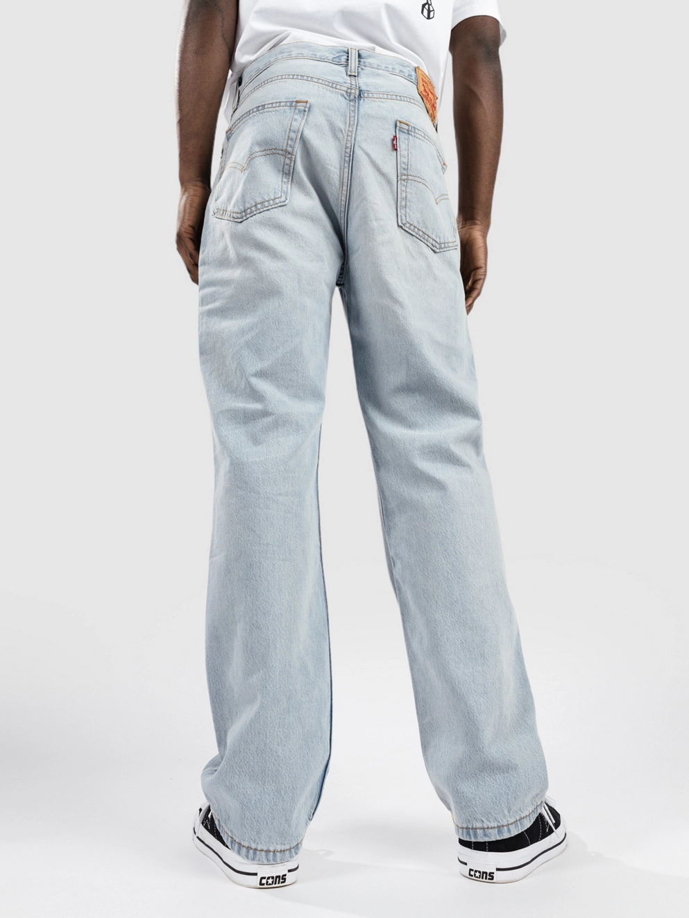 Levi's 565 Loose Straight Jeans falling out
