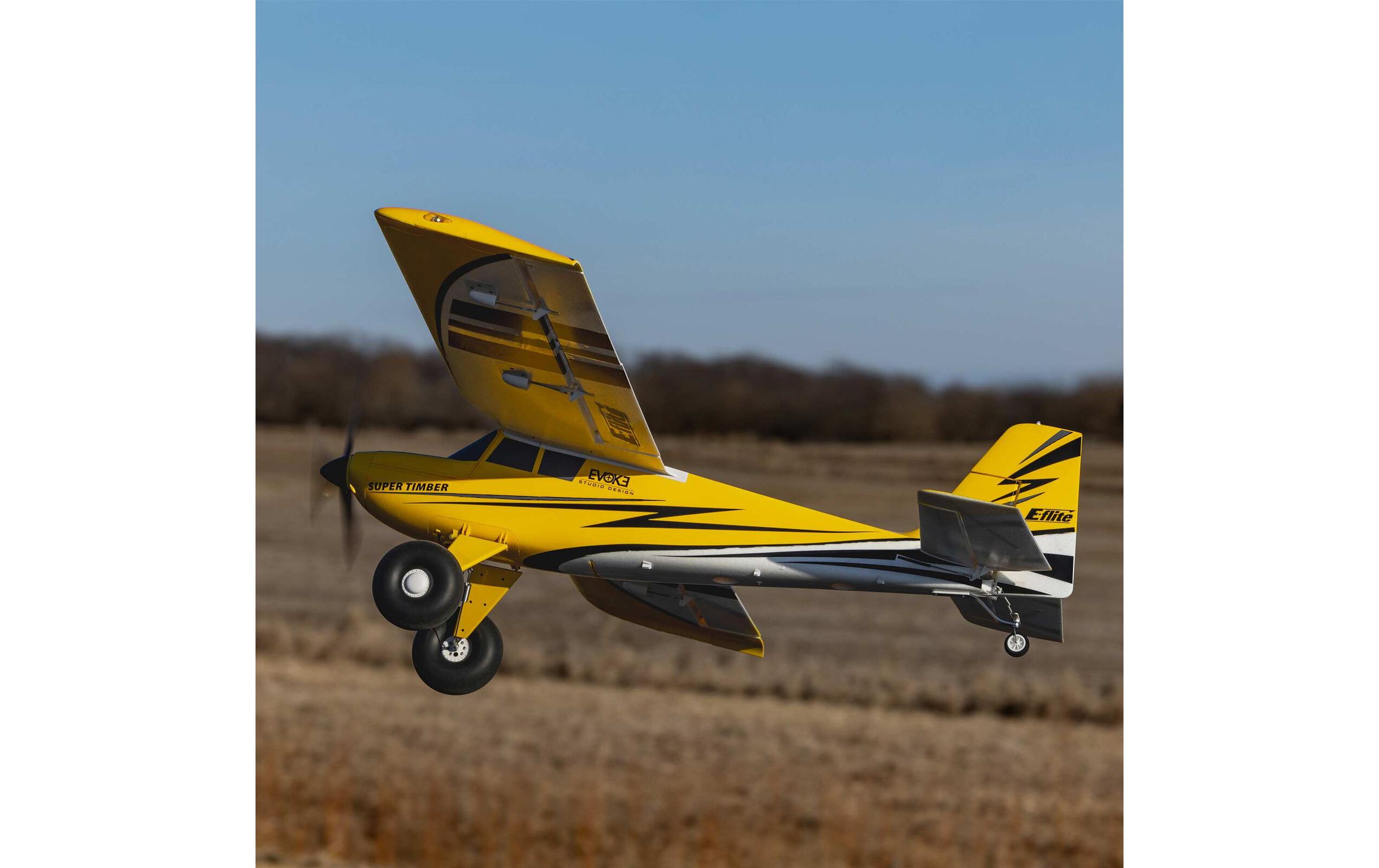 Motorflugzeug Super Timber 1727 mm BNF Basic<br>Robustes STOL Flugmodell mit Spektrum Technik