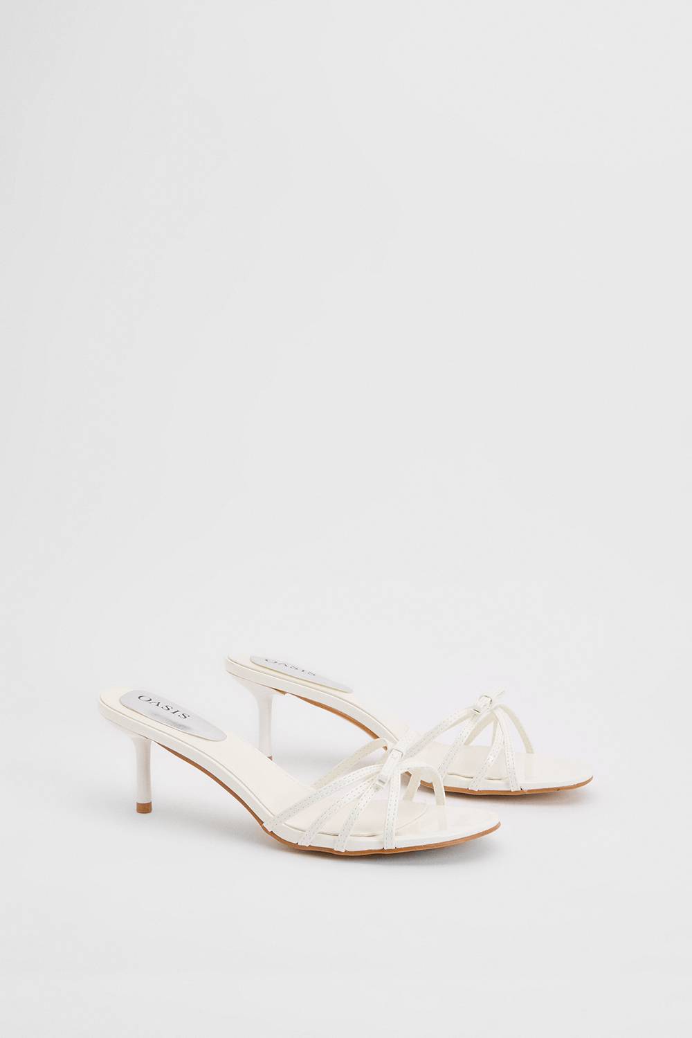 Oasis Mules Karla À Talon Aiguille Moyen En Synthétiquecuir Avec Détail Nœud