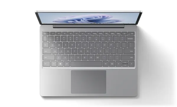 Microsoft Surface Laptop Go 3 - Intel Core i5 - 1235U / op til 4.4 GHz - Win 11 Home - Intel Iris Xe Graphics - 16 GB RAM - 256 GB SSD - 12.4