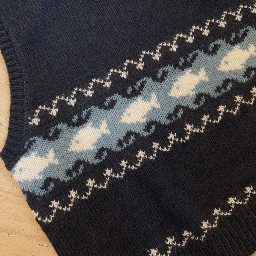 Glotto - Gebreid vest met ronde hals en visjacquardmotief