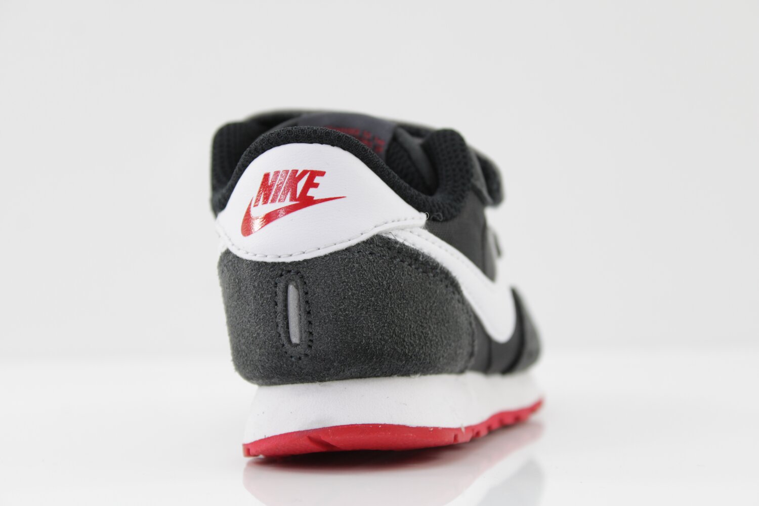 Nike Sneaker