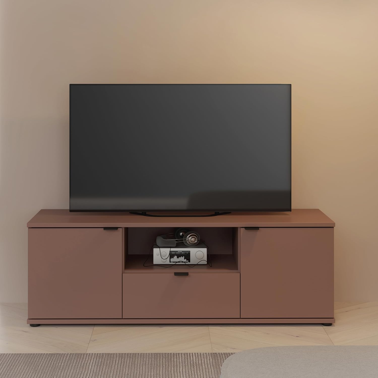 Forte Ganymede TV-Schrank 130, minimalistisches Lowboard, 2-türig, 1 Schublade, offenes Fach, Holzwerkstoff, Wohnzimmer, Terrakotta, 129,8 cm breit x 43,9 cm hoch x 41,3 cm tief