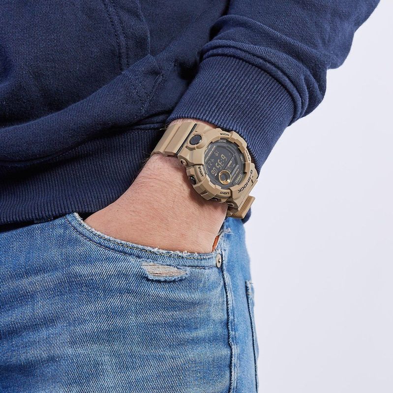 Casio G-Shock GBD-800UC-5ER Herenhorloge 48 mm - Bruin