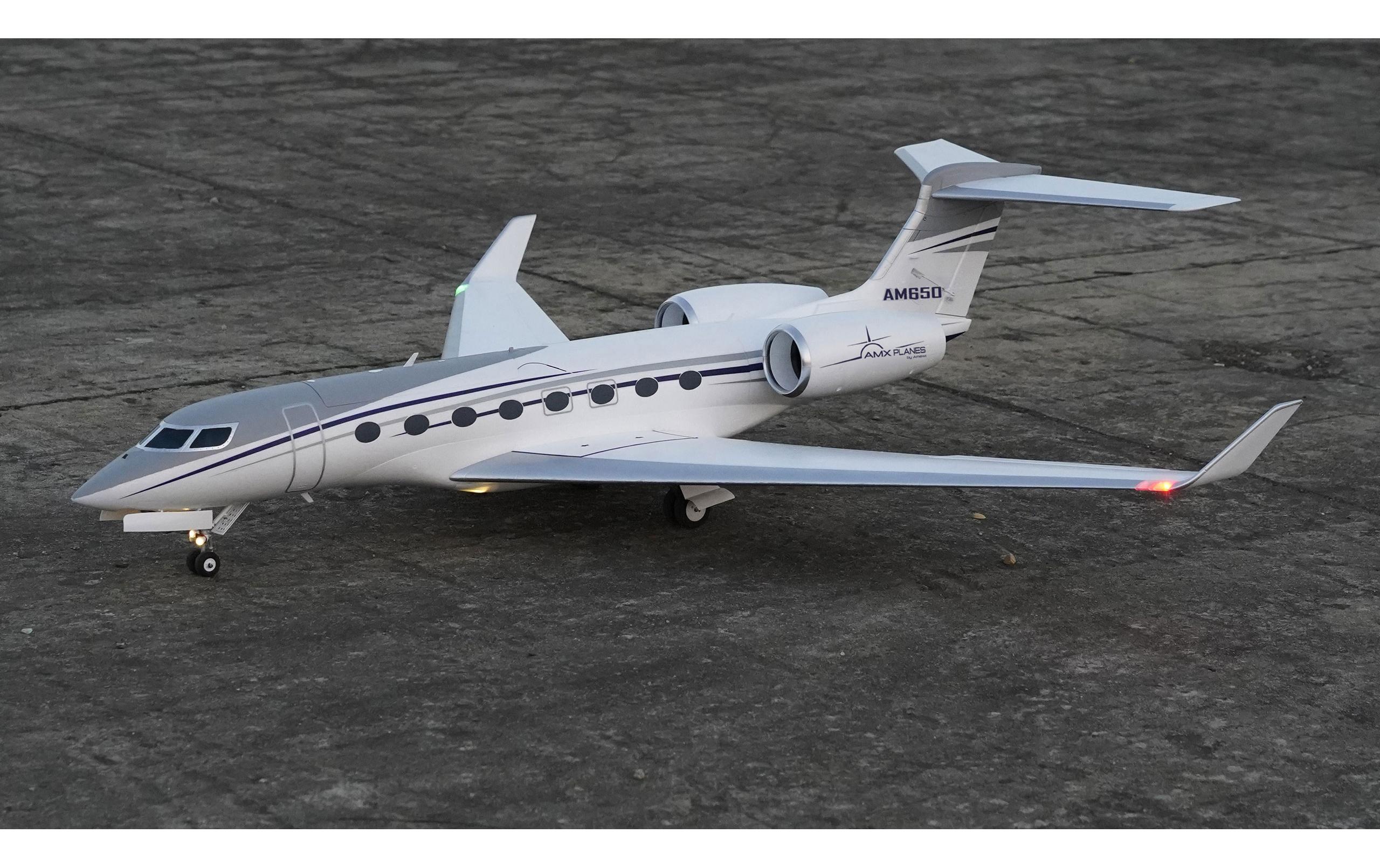 Business Jet AM650 1766 mm PNP<br>Originalgetreuer Passagier Jet mit 2 Impeller