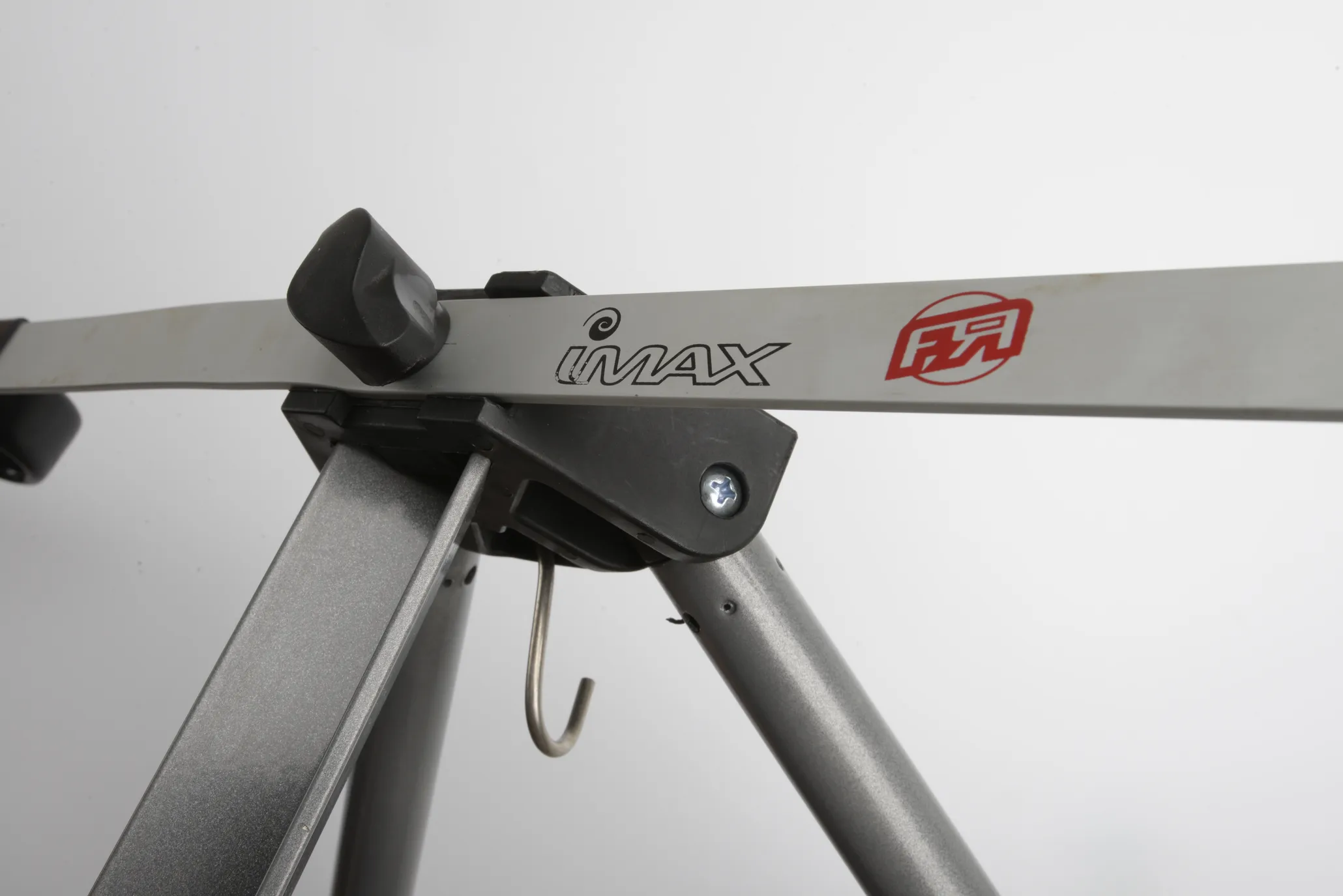Imax FR Surf-Lite Tripod 6' -183cm 2-Rod -1sec
