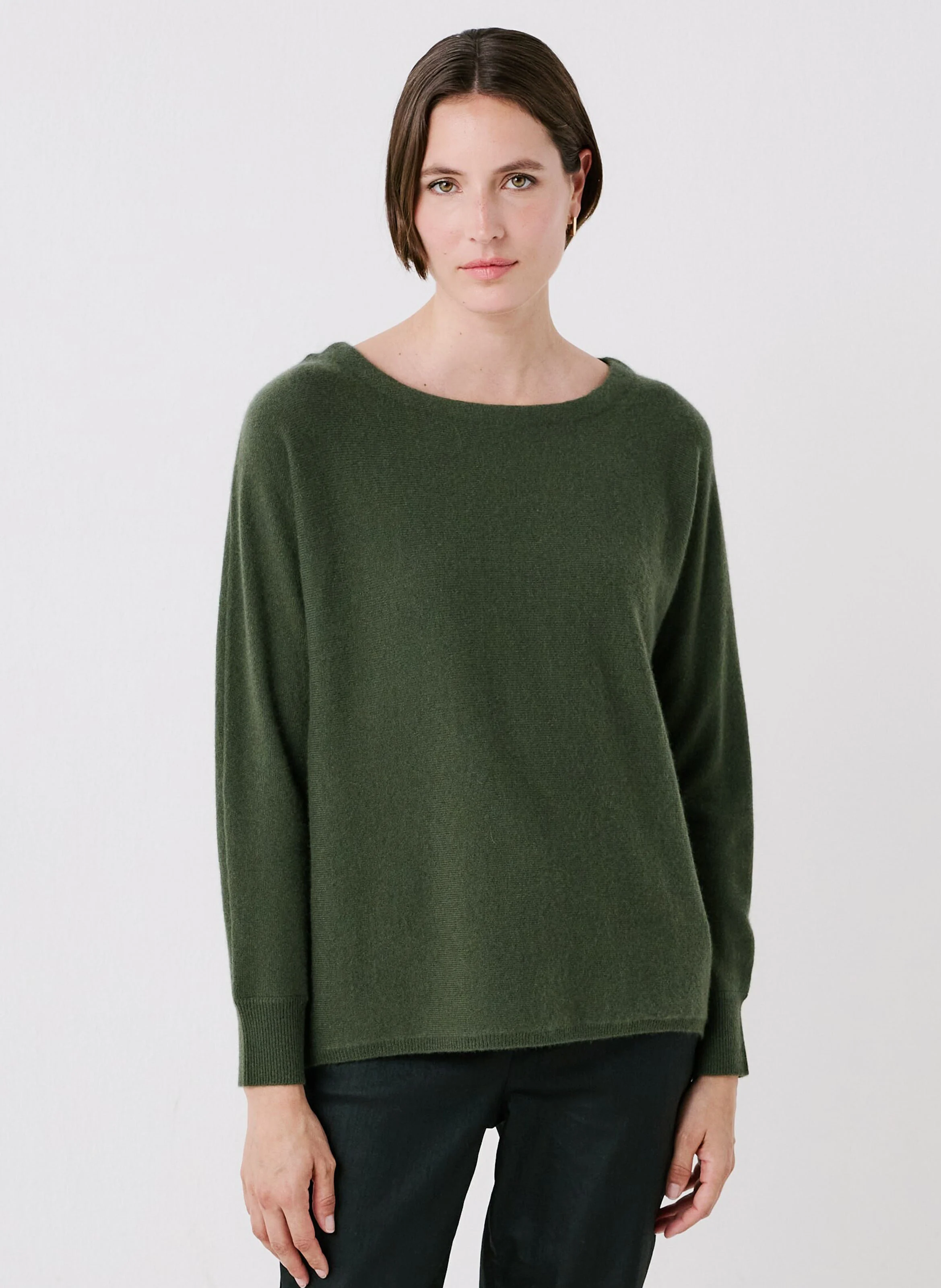 MAMELIA - Pull col rond ample en cachemire | Vert