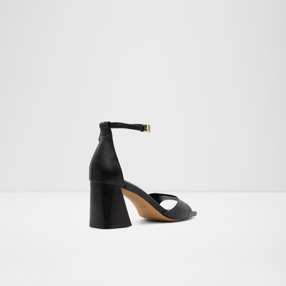 Safdie Black Women Heeled sandals