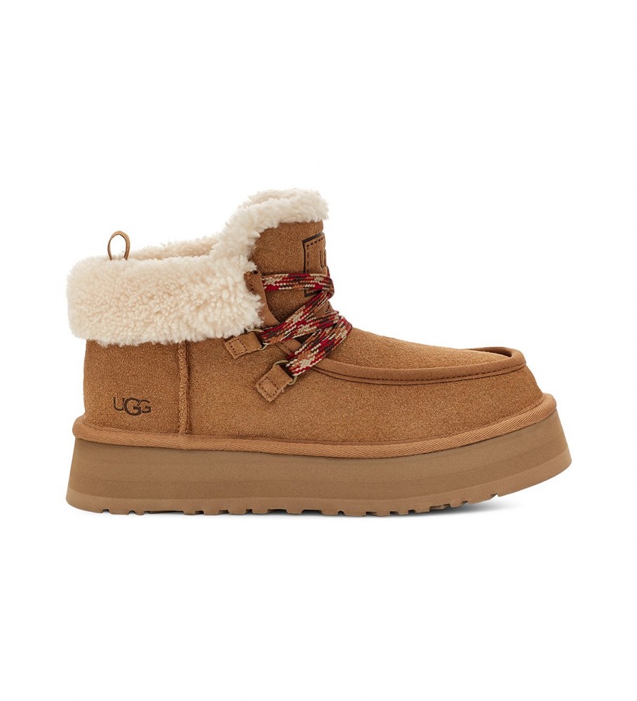 Botas de cano curto UGG W Funkarra Cabin Cuff em couro marrom