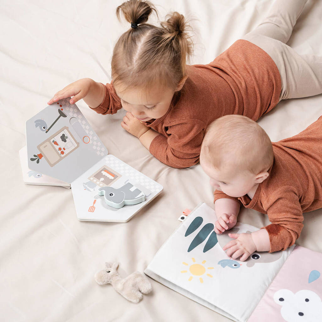 Elphee's home board book Deer friends Colour mix