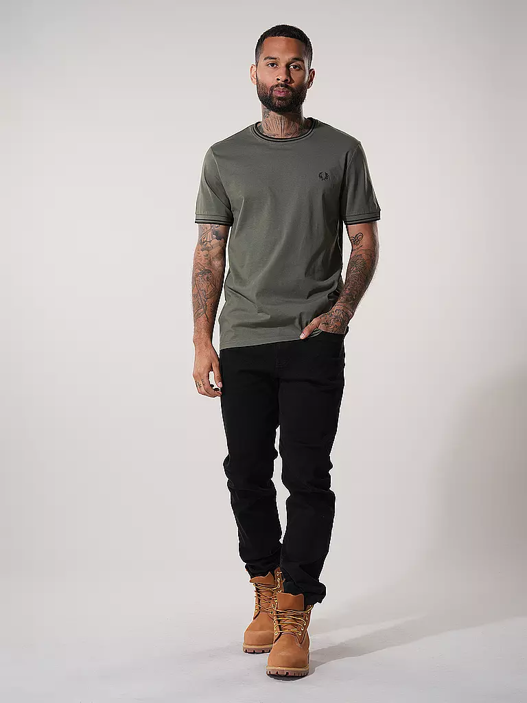 FRED PERRY T-Shirt olive