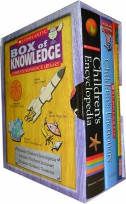 Scholastic Childrens's Reference Library Collection: Scholastic Childrens's Encyclopaedia, Scholastic Childrens's Dictionary, Scholastic Childrens's Thesaurus (Hardback)