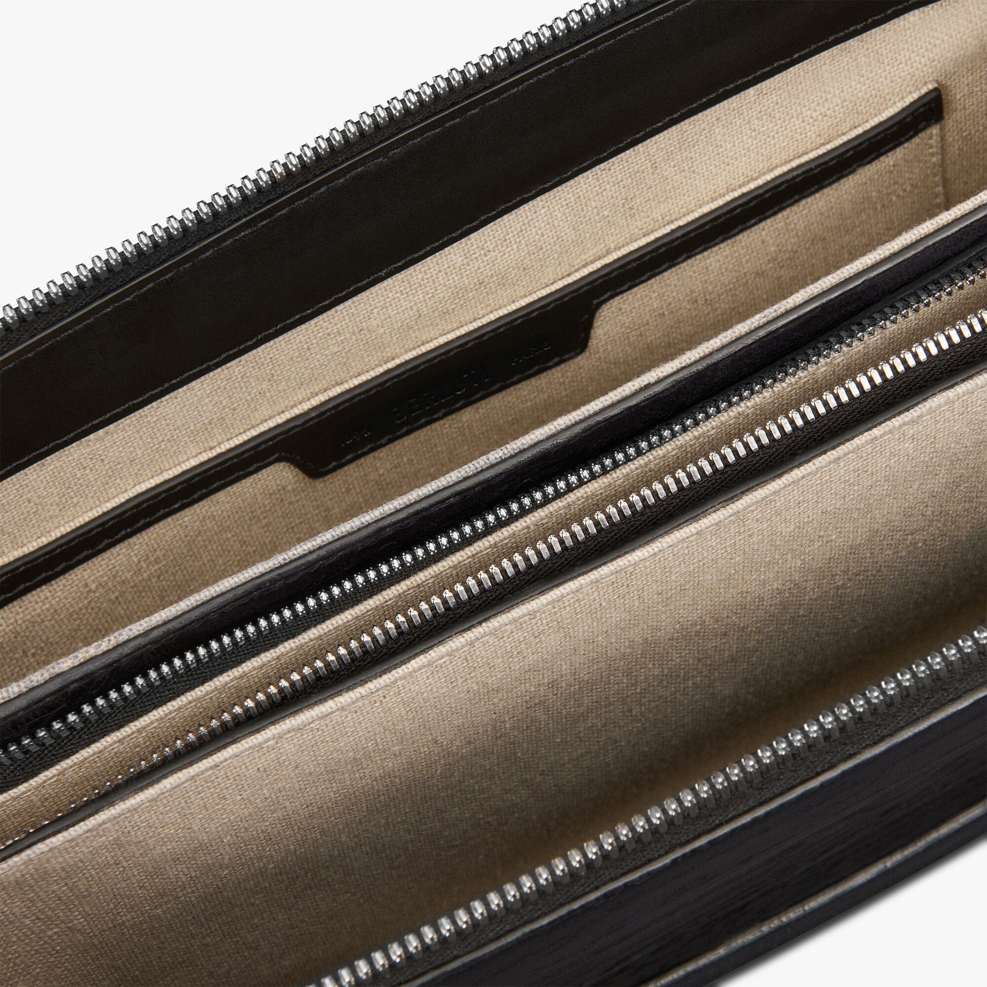 Pochette Zippee Tersio En Cuir Scritto