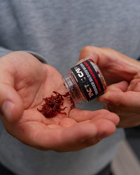 Appâts d’hameçon Tactic Carp Trigger vers de vase   coquillages (50ml)