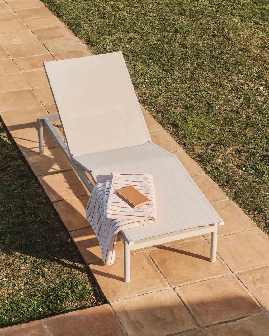 Kave Home   Lesina Outdoor Ligstoel