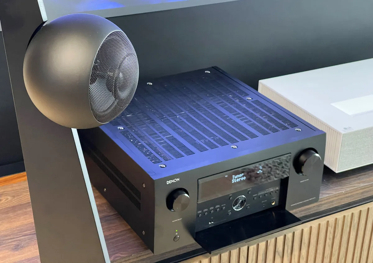 Denon AVC-A1H Noir Amplis home-cinéma