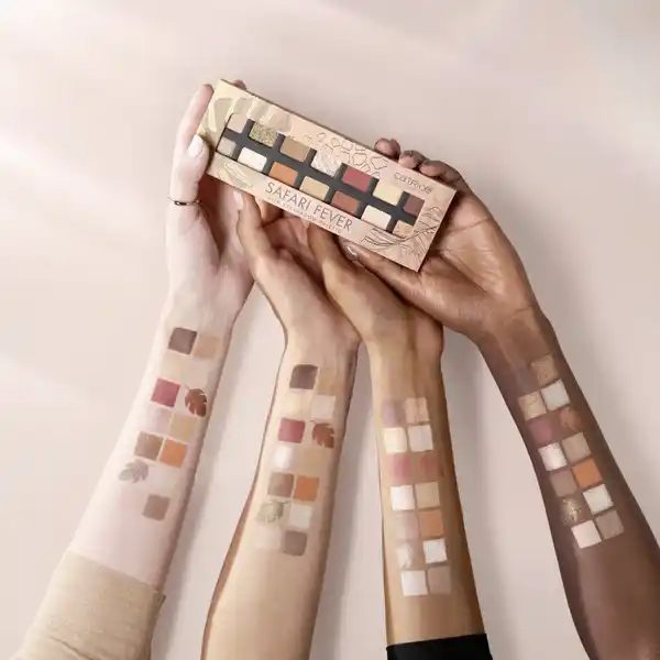 Safari Fever Slim Eyeshadow Palette 010 Wild Life