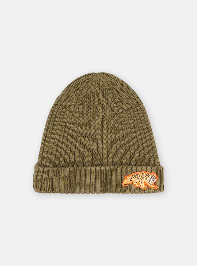 Bonnet vert côtelé