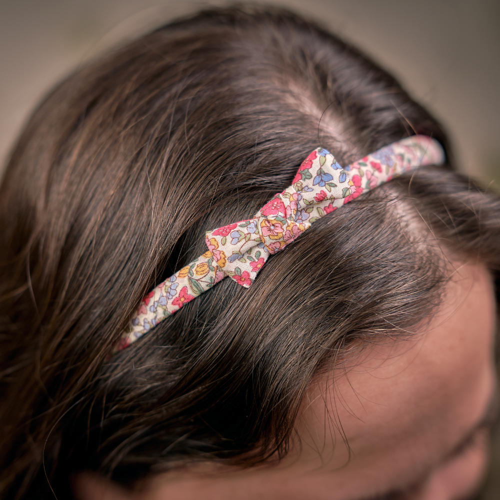 Serre-Tête Fin Porcelaine Rosée