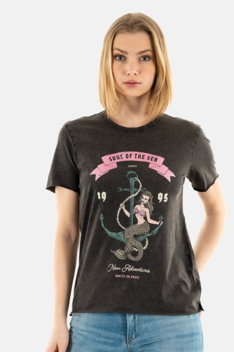 Tee shirt only lucy black