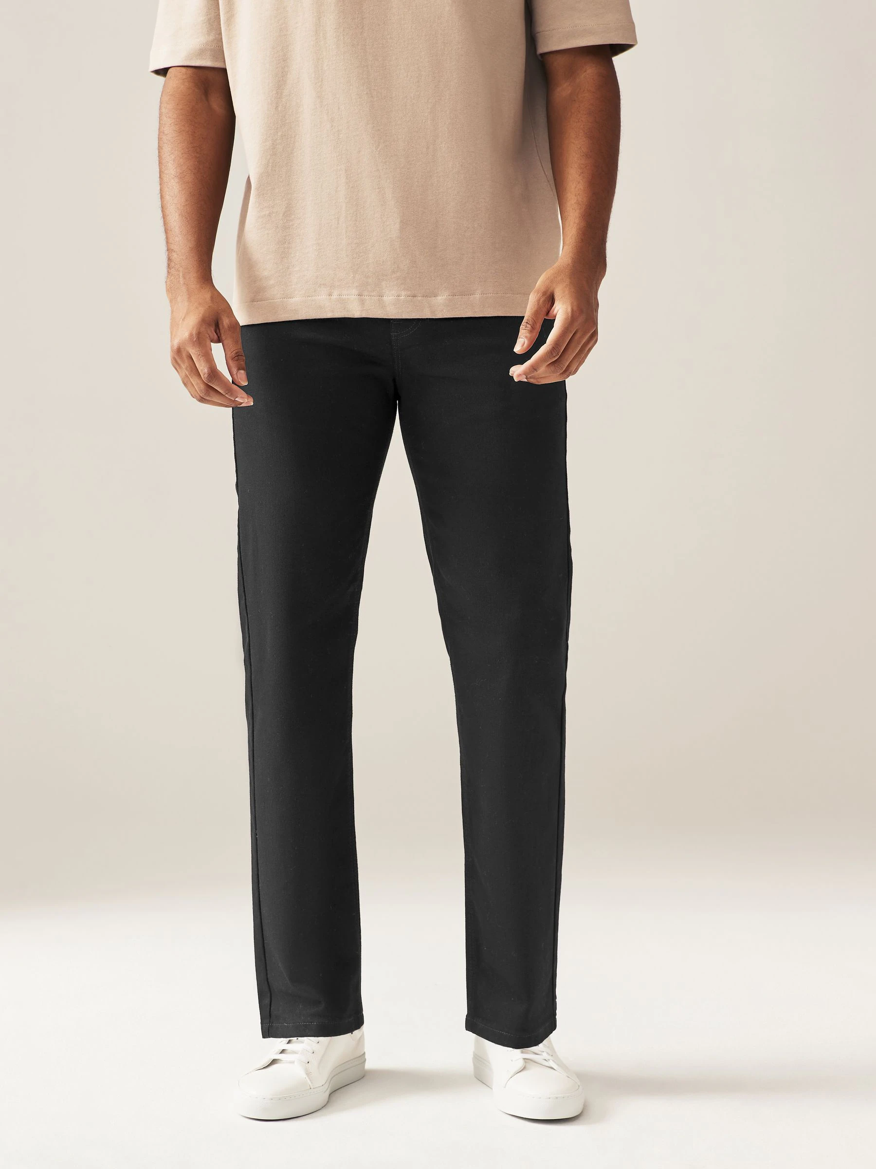 Effen zwart - Rechte, klassieke jeans met stretch